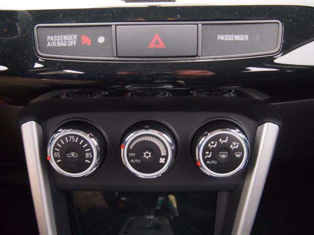 2017 Mitsubishi Lancer ES